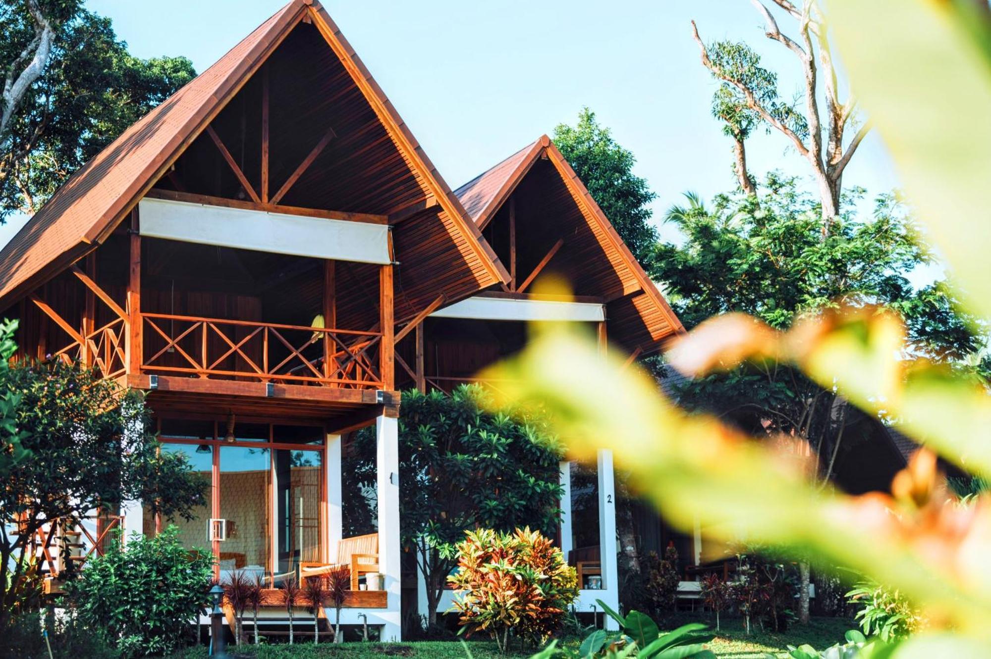 Phayamas Private Beach Resort And Island Brew - Adults Only Koh Phayam Rum bild