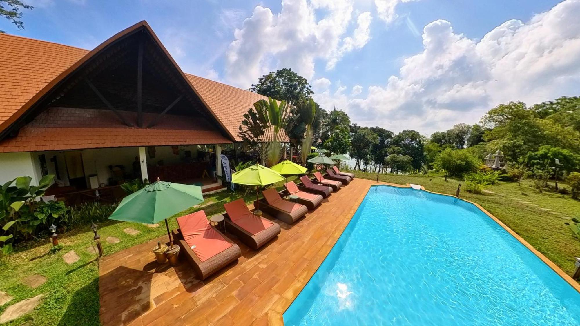 Phayamas Private Beach Resort And Island Brew - Adults Only Koh Phayam Exteriör bild